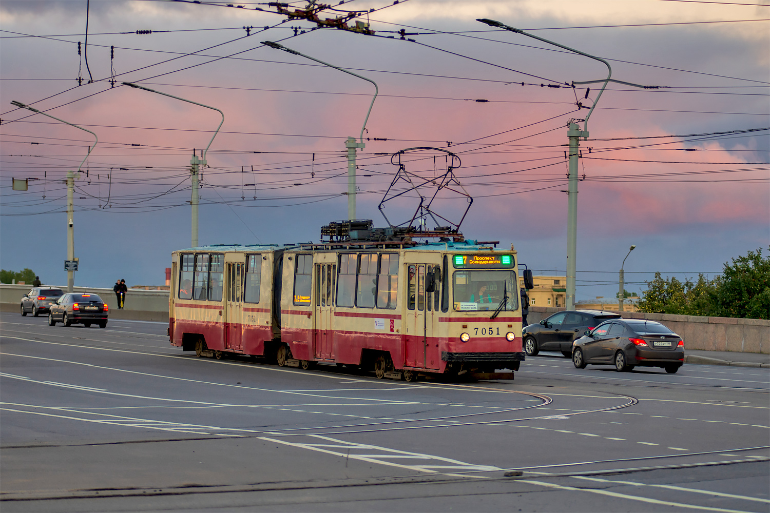 Санкт-Петербург, ЛВС-86К № 7051