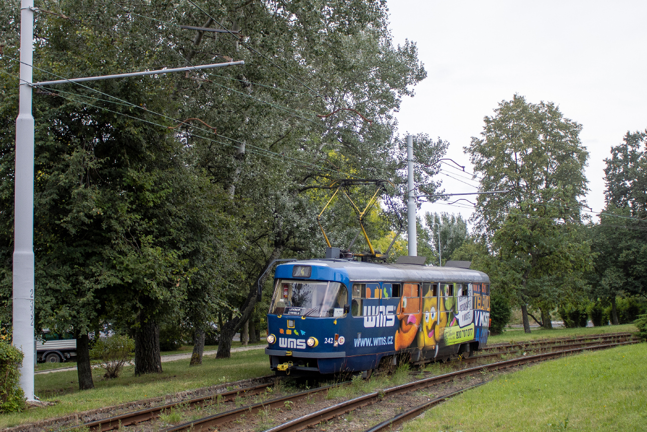 Мост ― Литвинов, Tatra T3M.3 № 242