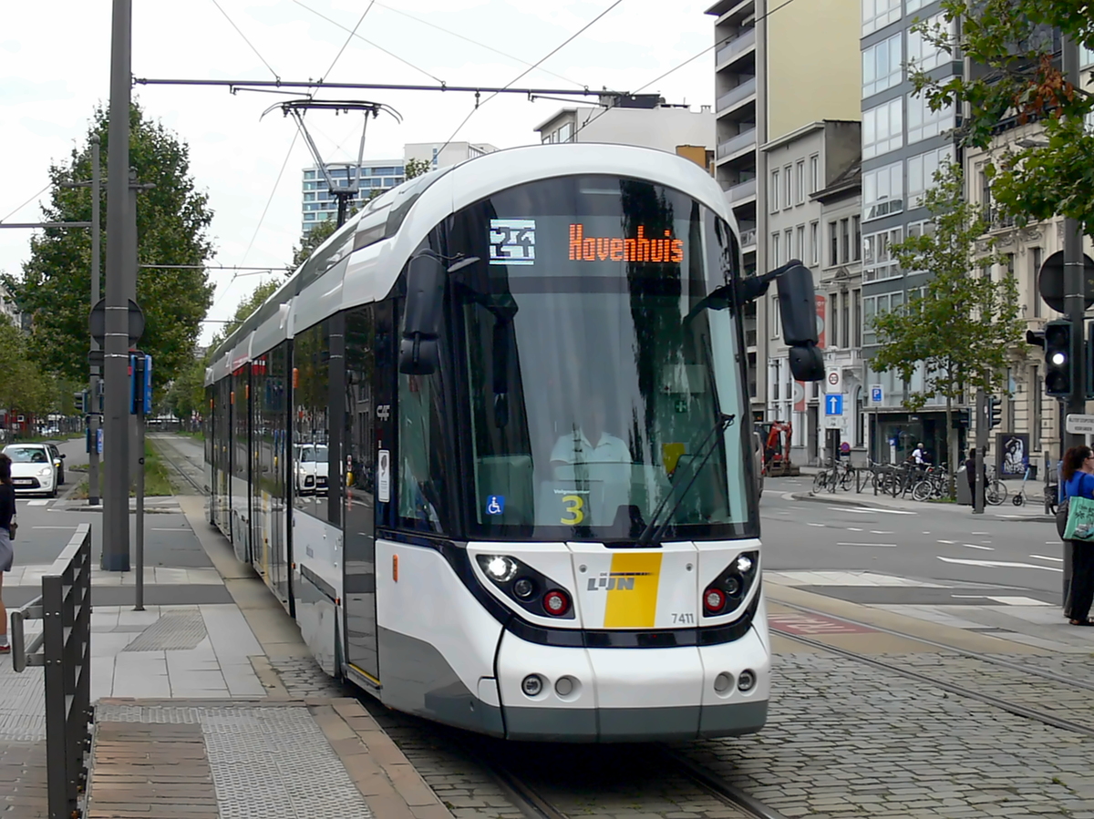 Antverpy, CAF Urbos 100 č. 7411