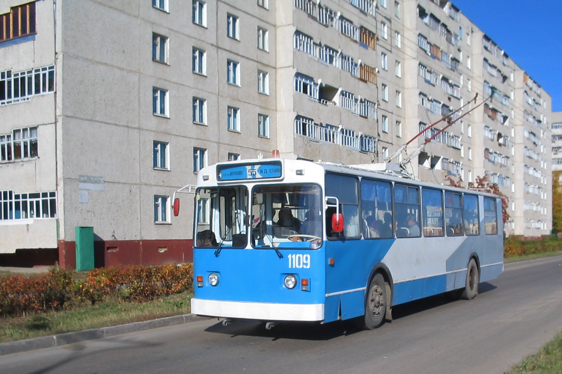 Новочебоксарск, ВМЗ-100 № 1109