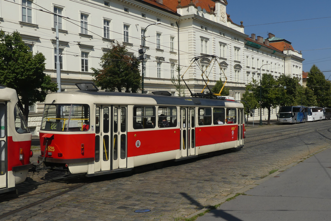 Прага, Tatra T3R.P № 8525
