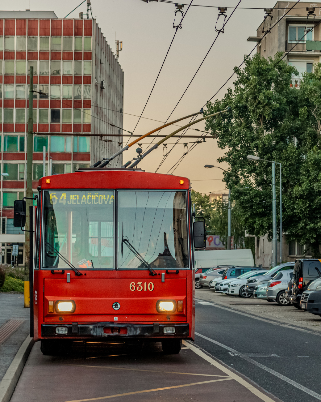 Братислава, Škoda 14Tr10/6 № 6310