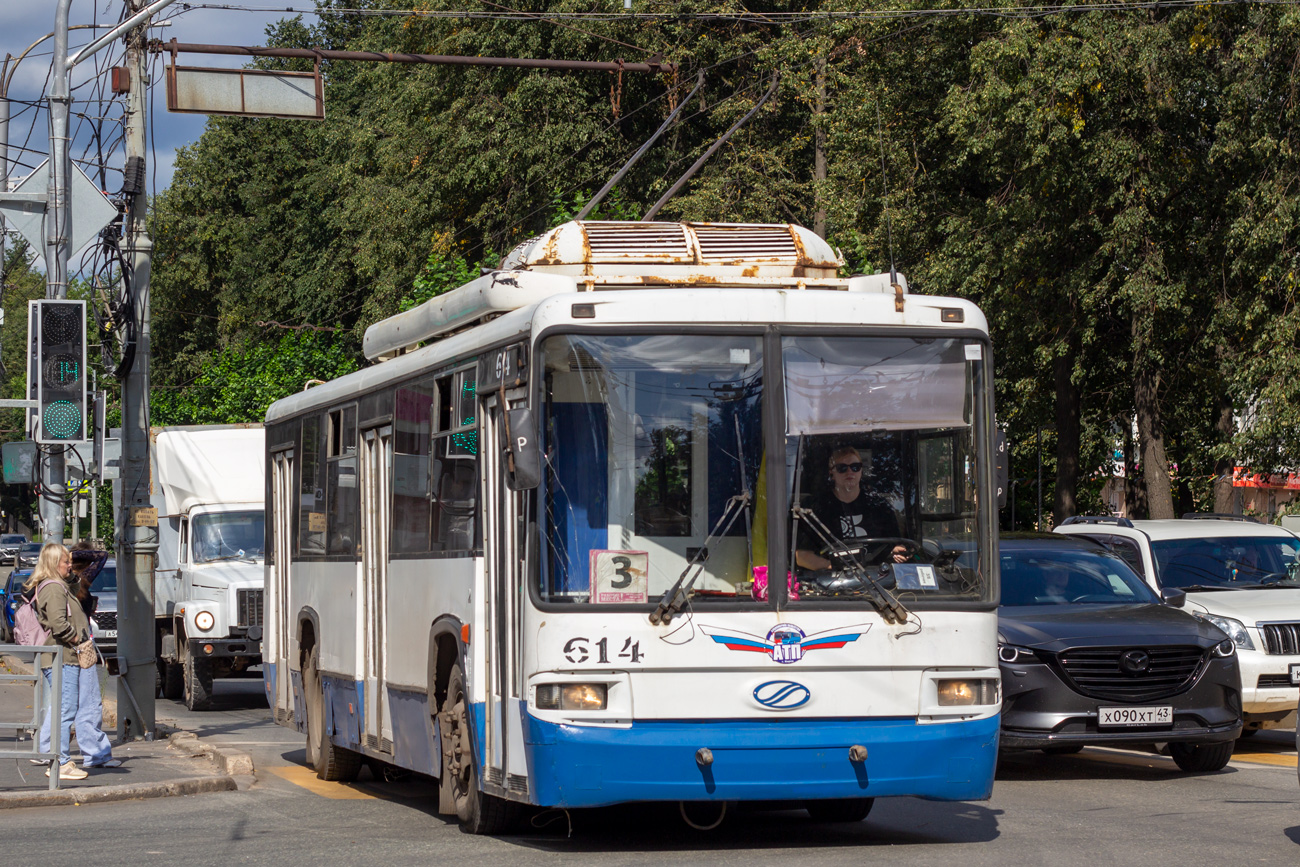 Киров, БТЗ-52768Р № 614