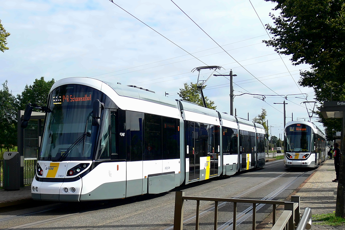Антверпен, CAF Urbos 100 № 7451
