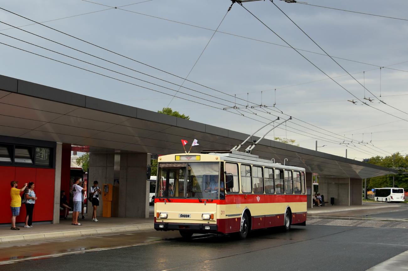 Пардубице, Škoda 14Tr08/6 № 311