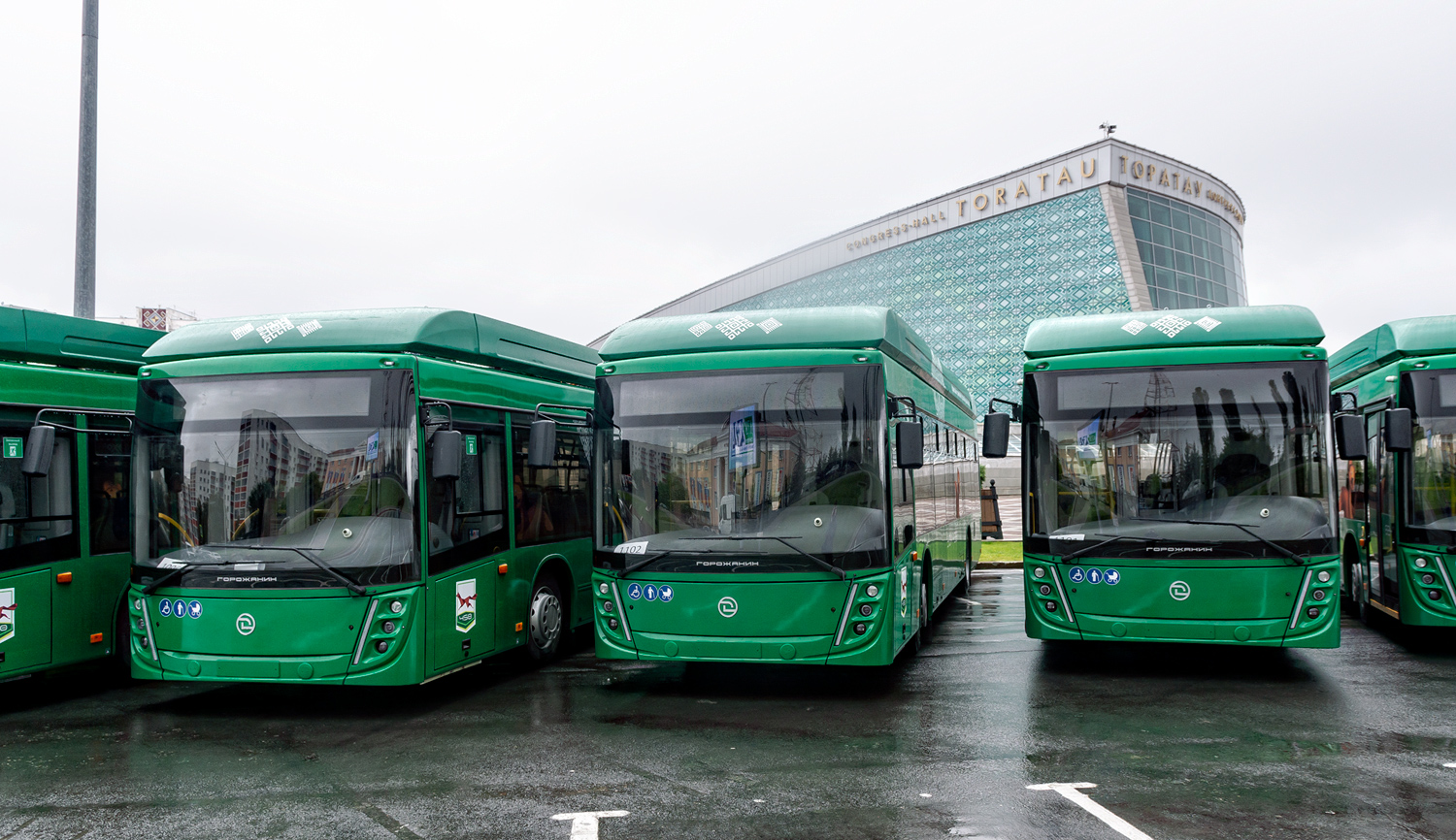 Уфа, УТТЗ-6241.01 «Горожанин» № 1102; Уфа, УТТЗ-6241.01 «Горожанин» № 1101; Уфа — Новые троллейбусы БТЗ и УТТЗ