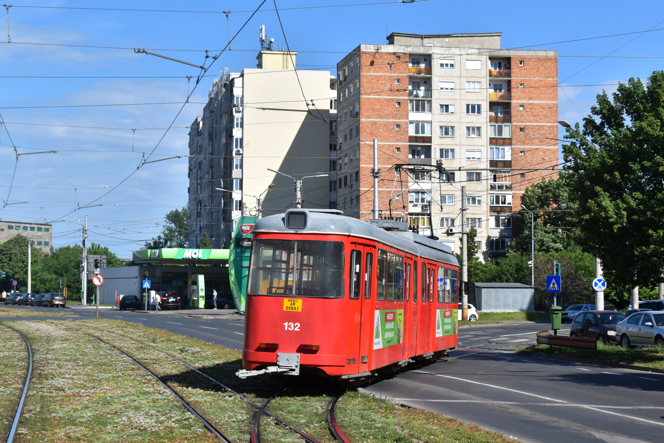 Арад, Duewag GT6 № 0132
