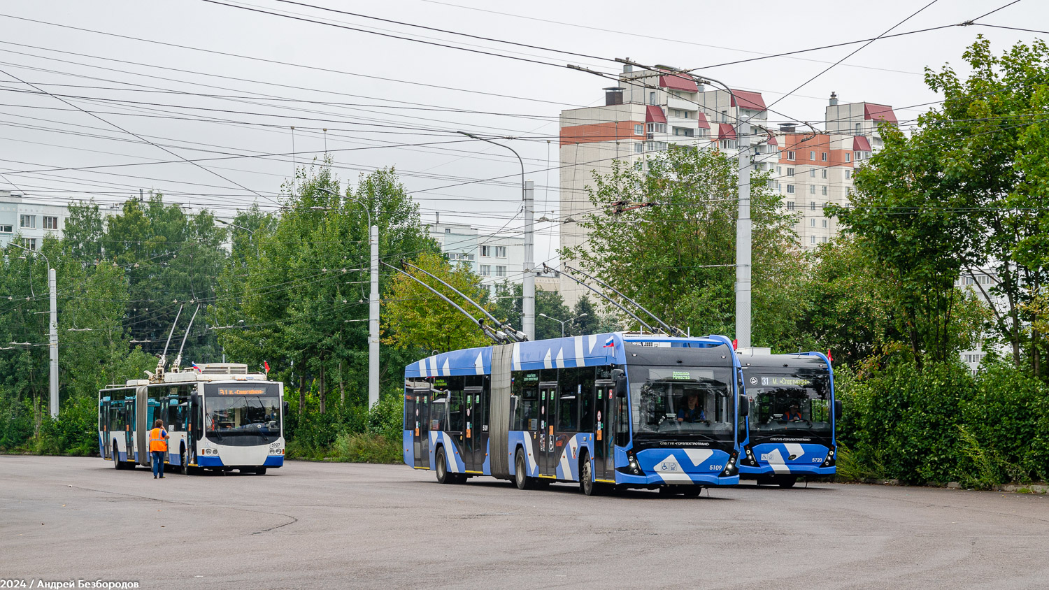 Санкт-Петербург, ВМЗ-6215.01 «Премьер» № 5109