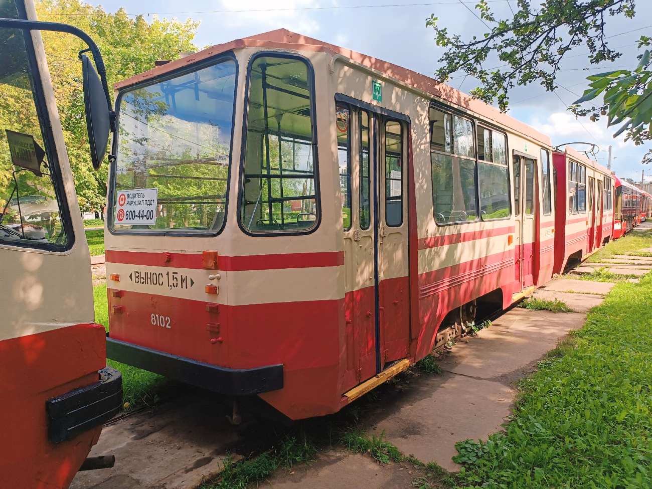 Санкт-Петербург, 71-147К (ЛВС-97К) № 8102