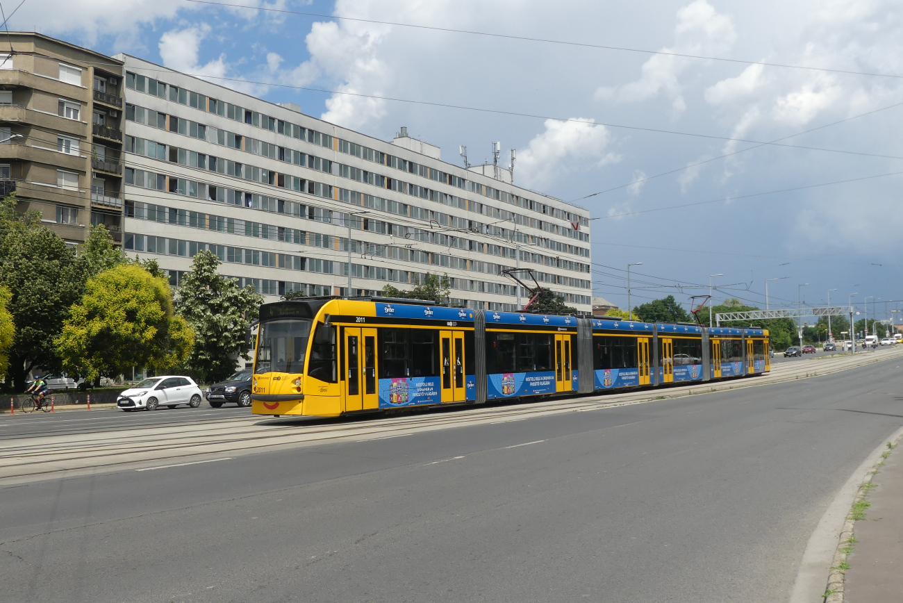 Будапешт, Siemens Combino Supra NF12B № 2011