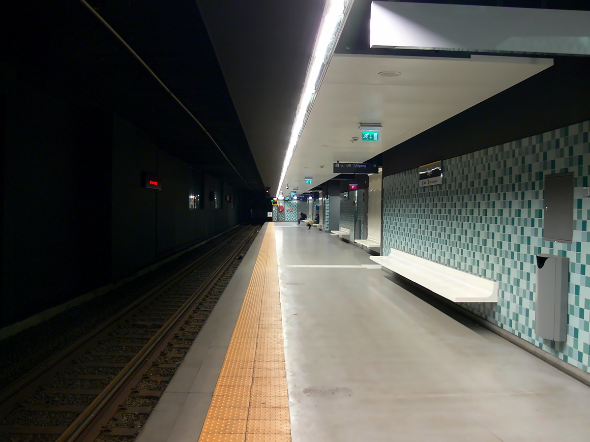 Антвэрпэн — Stations Антвэрпэн — Stations