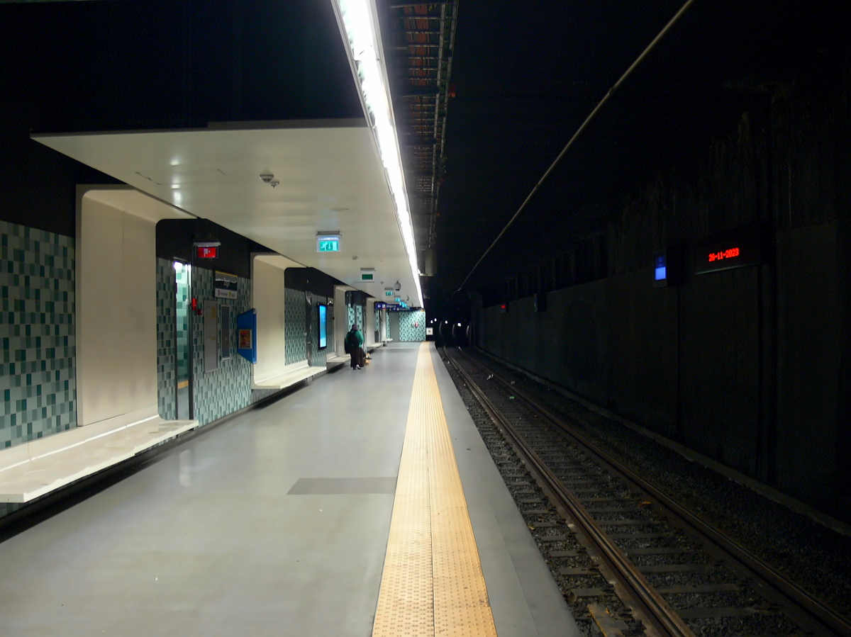 Антверпен — Stations Антверпен — Stations