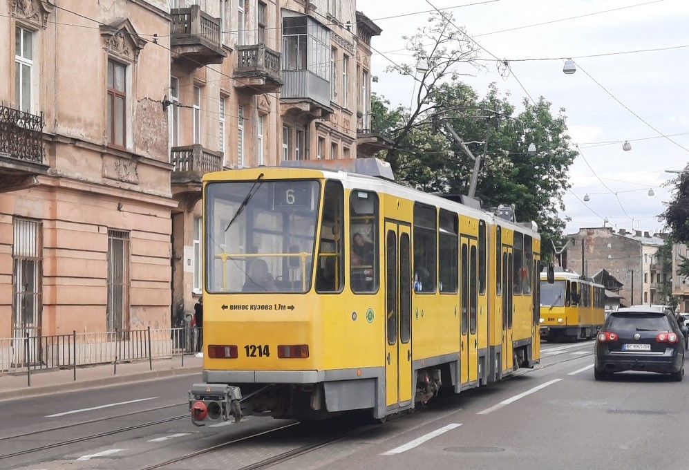 Львов, Tatra KT4DM № 1214