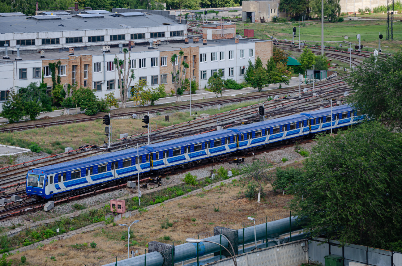 Самара, 81-717.6 № 17602; Самара, 81-714.6 № 14602; Самара, 81-714.6 № 14601; Самара — Электродепо "Кировское"
