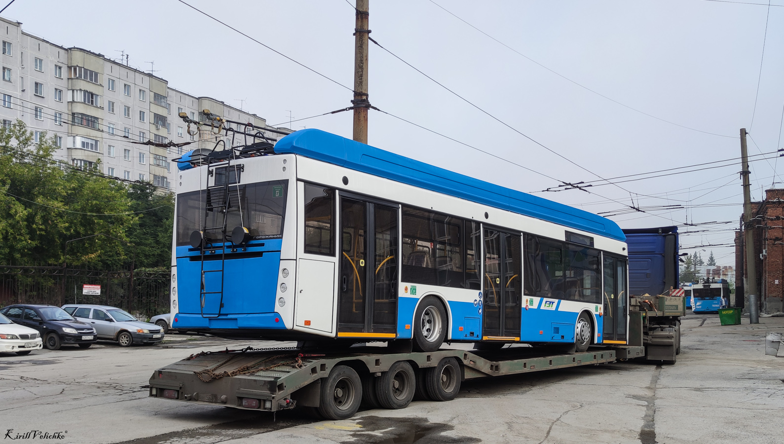 Новосибирск, УТТЗ-6241.01 «Горожанин» № 4577