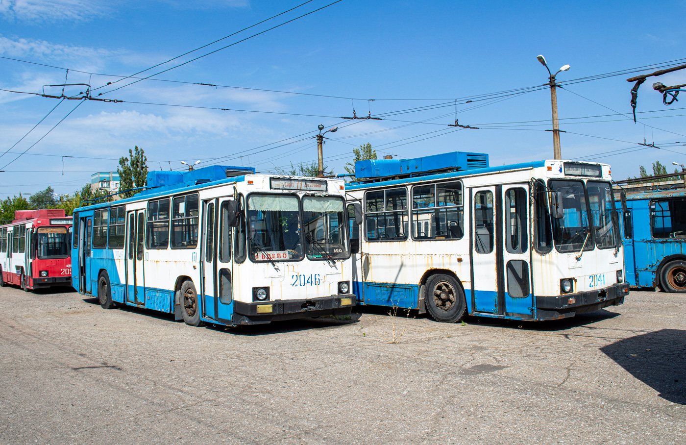 Донецк, ЮМЗ Т2 мод. 7 № 2046