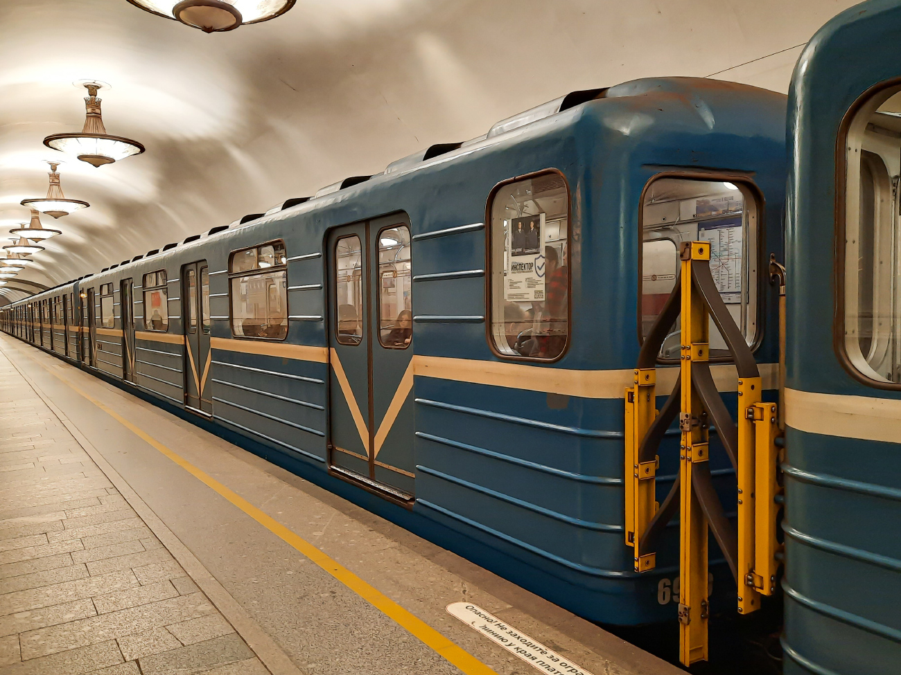 Санкт-Петербург, Ем-501 № 6929