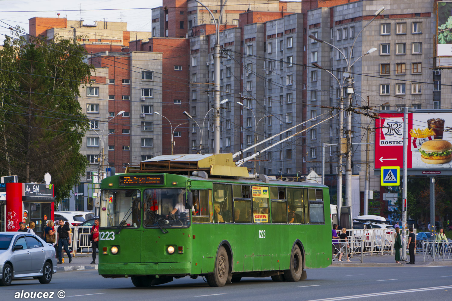 Novosibirsk, ST-682G č. 1223