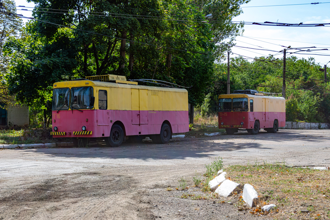 Donezk, KTG-1 Nr. ТГ-16; Donezk, KTG-1 Nr. ТГ-15