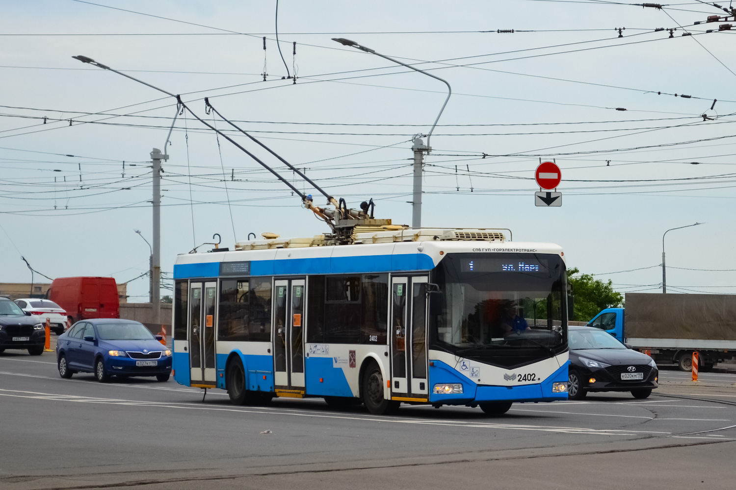 Санкт-Петербург, БКМ 321 № 2402