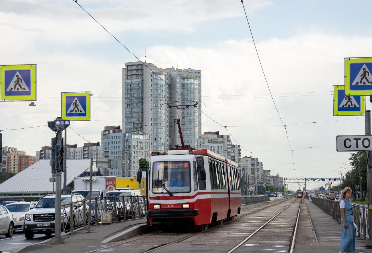 Sankt-Peterburg, LVS-86M2 № 1035 Sankt-Peterburg, LVS-86M2 № 1035