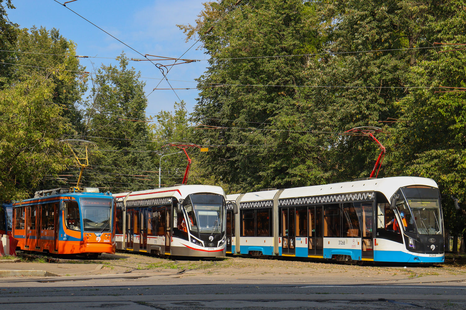 Москва, 71-623-02 № 2626