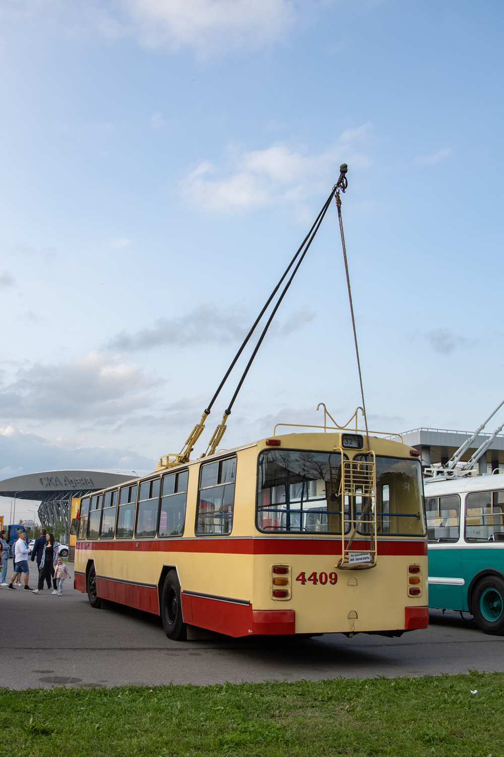 Санкт-Петербург, ЗиУ-682Б № 4409; Санкт-Петербург — Выставка «День транспорта» — 22.08.2024