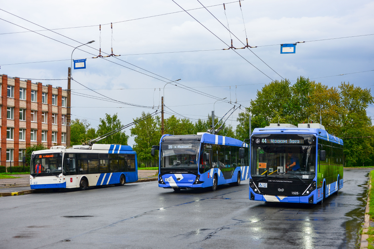 Санкт-Петербург, Тролза-5265.00 «Мегаполис» № 1315; Санкт-Петербург, ВМЗ-5298.01 «Авангард» № 1269; Санкт-Петербург, БКМ 32100D «Ольгерд» № 1525
