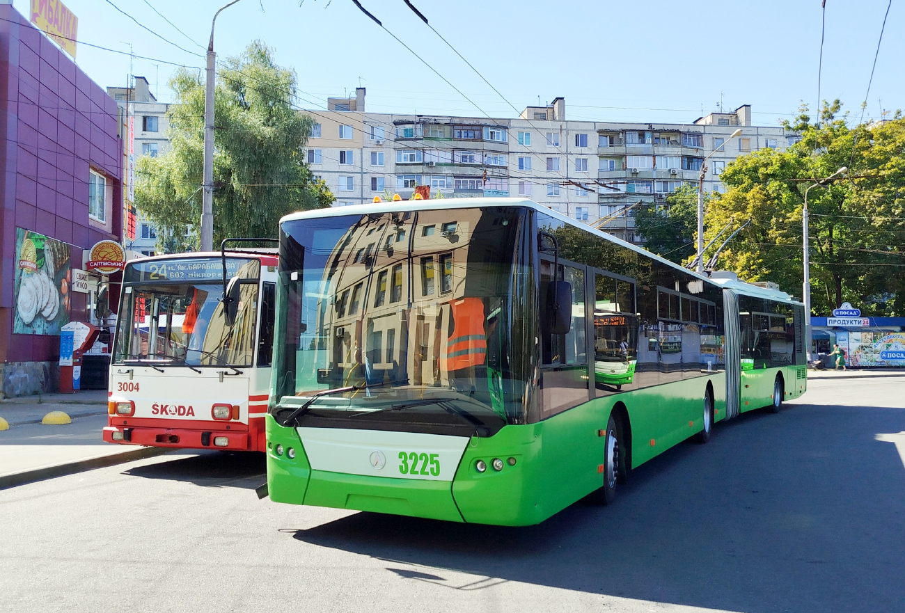 Харьков, ЛАЗ E301D1 № 3225