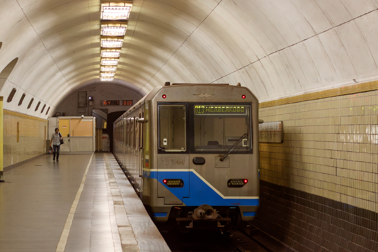 Москва, 81-760 № 37144