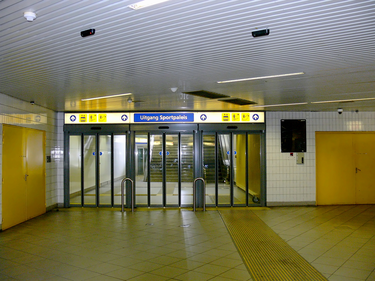 Антверпен — Stations Антверпен — Stations