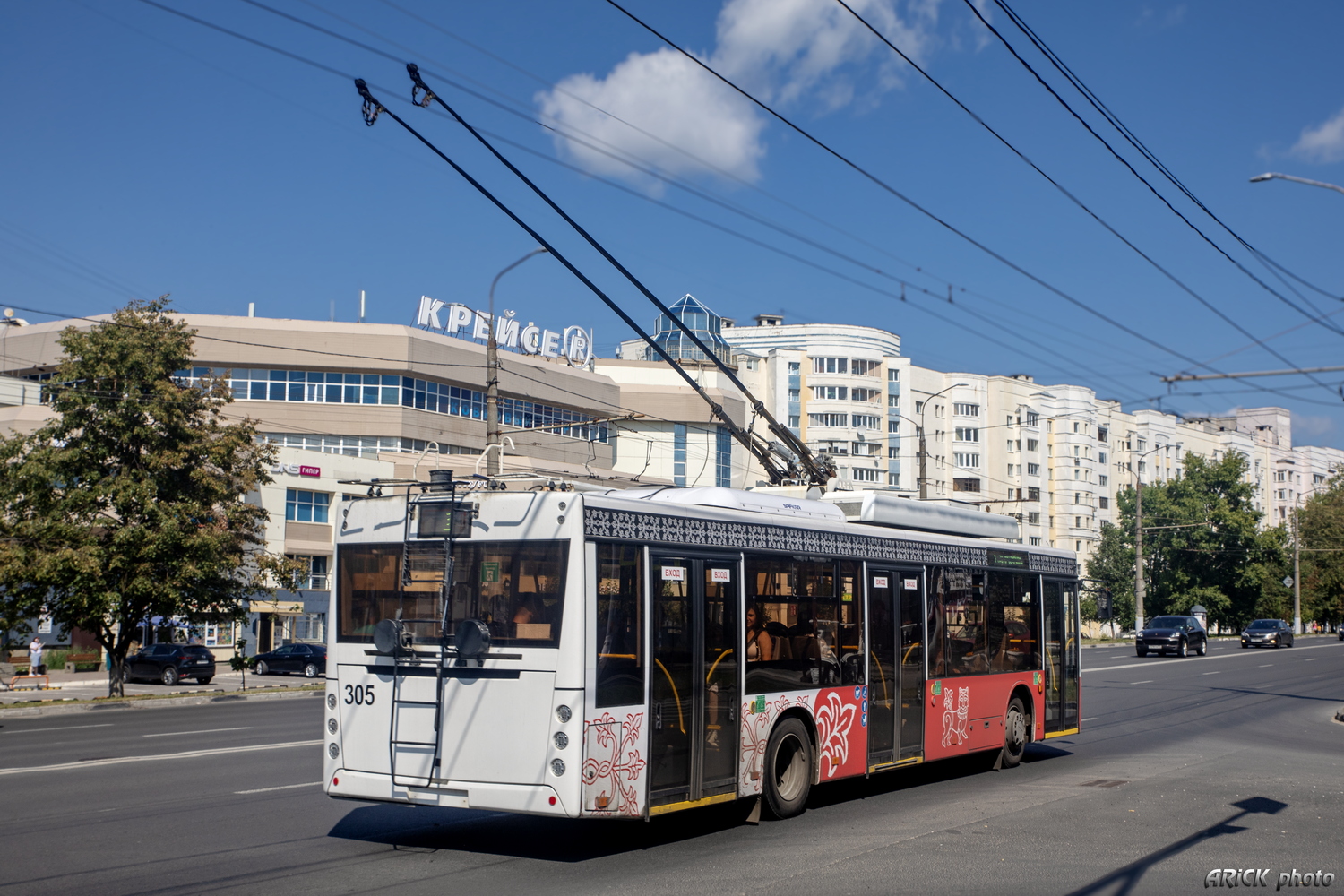Vlagyimir, MAZ-203T20 — 305 Vlagyimir, MAZ-203T20 — 305