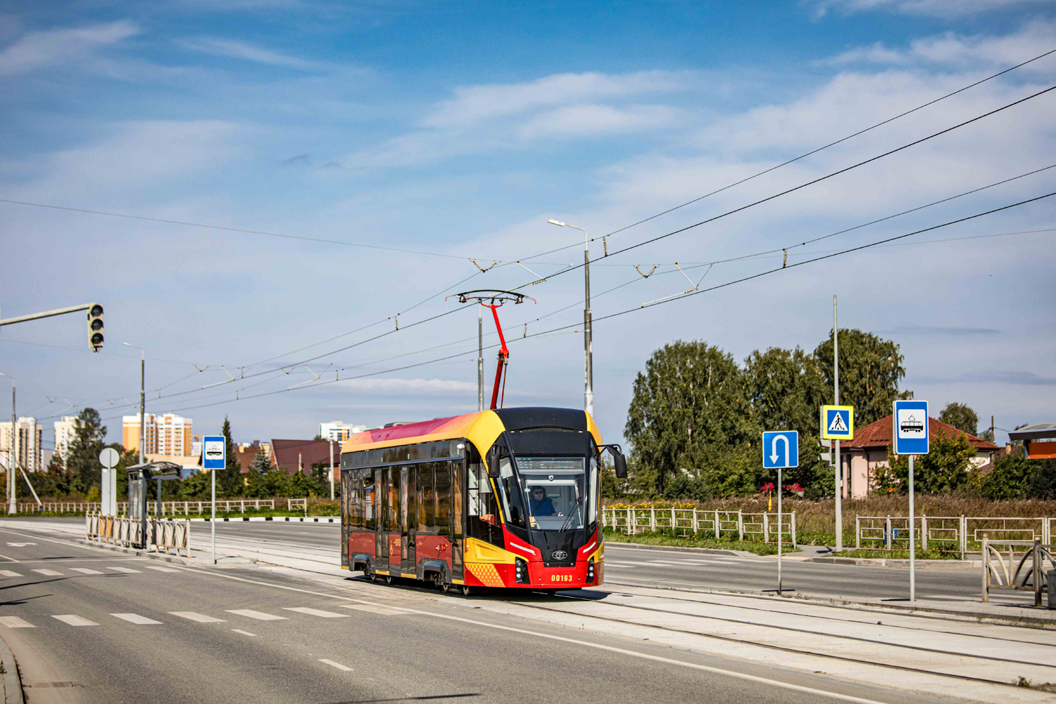 Верхняя Пышма, 71-911ЕМ «Львёнок» № 00163