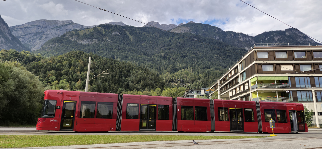 Инсбрук, Bombardier Flexity Outlook № 335