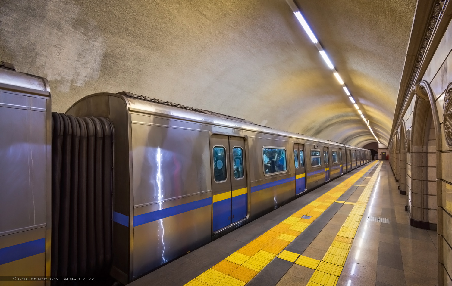 Алматы — Метрополитен — Линия 1 — Станции