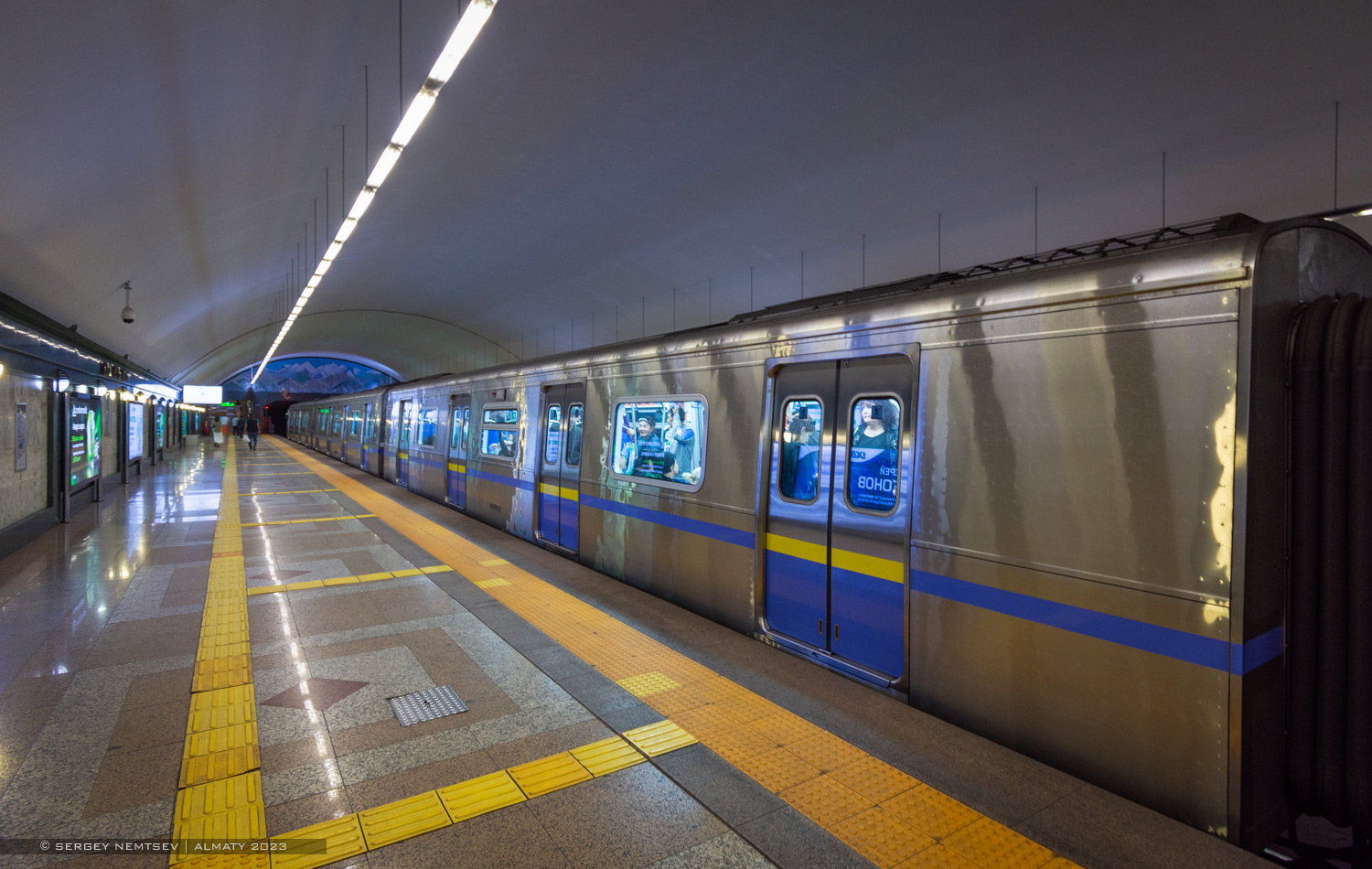 阿拉木圖, Hyundai Rotem # 13002; 阿拉木圖 — Line 1 — Stations