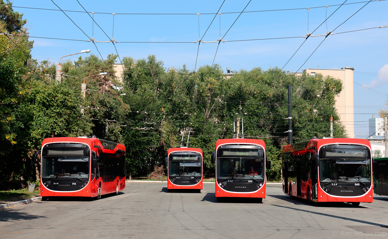 Челябинск, Синара 6254.00 № 013; Челябинск, Синара 6254.00 № 067; Челябинск, Синара 6254.00 № 033; Челябинск, Синара 6254.00 № 043; Челябинск — Конечные станции и кольца