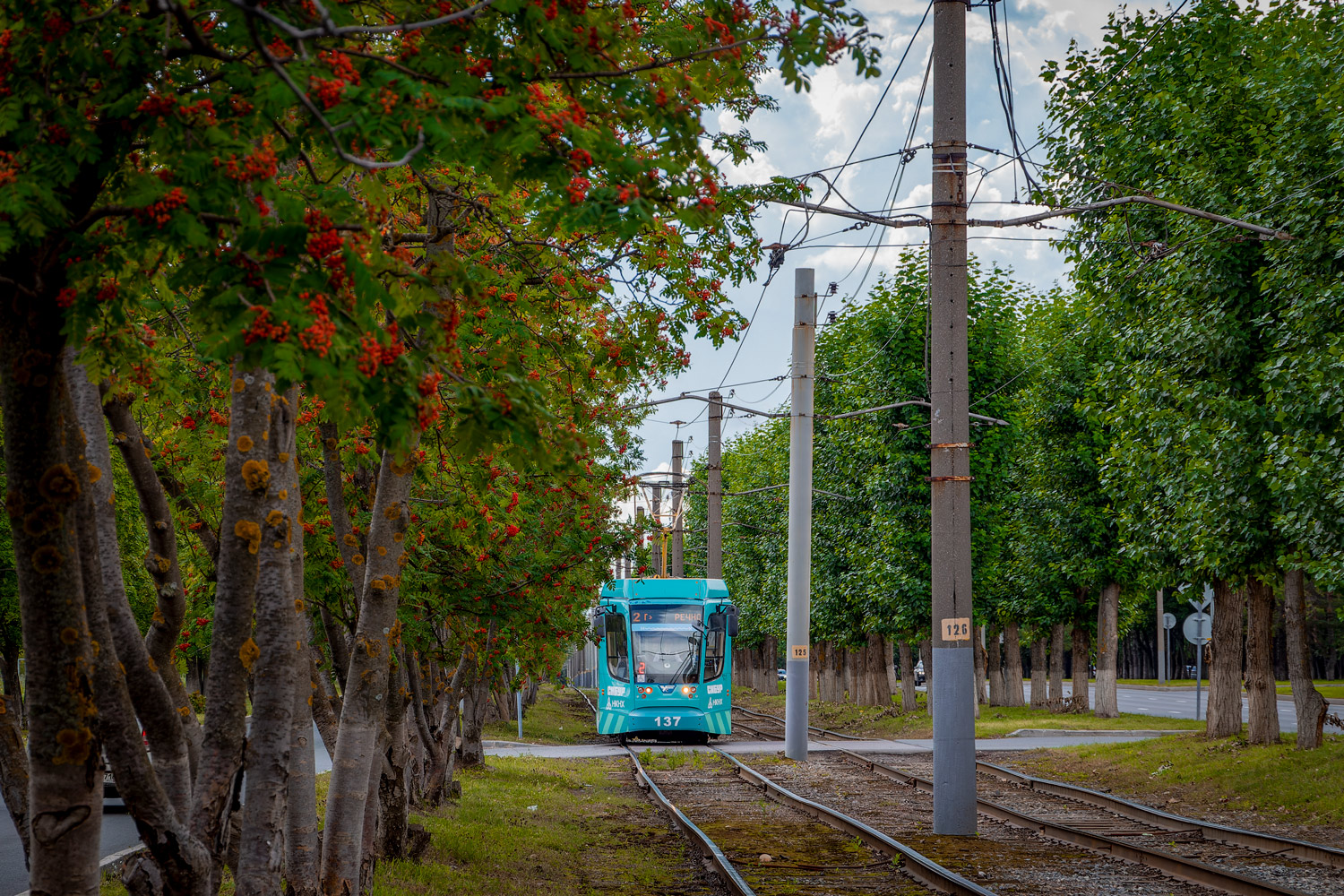 Нижнекамск, 71-623-02 № 137