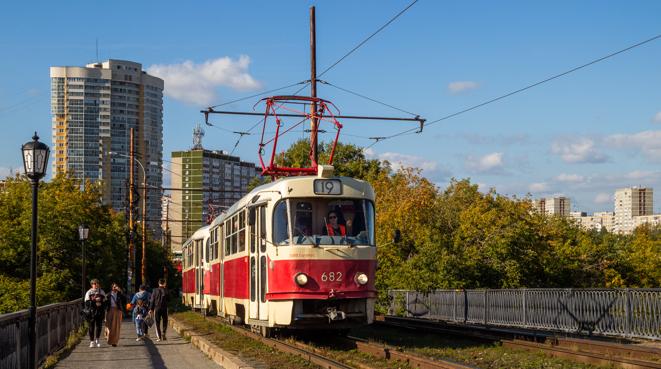 Екатеринбург, Tatra T3SU № 682