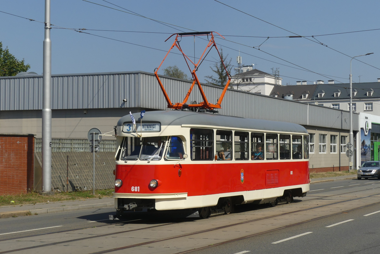 Острава, Tatra T2 № 681; Острава — 7.9.2024 — Парад в честь 130-летия общественного транспорта в Остраве