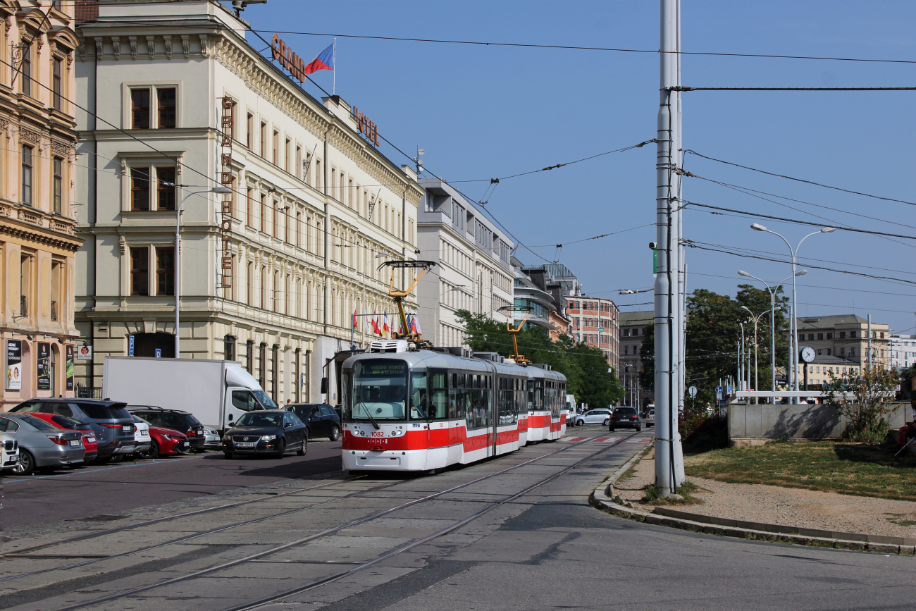 Брно, Vario LF2R.E № 1082