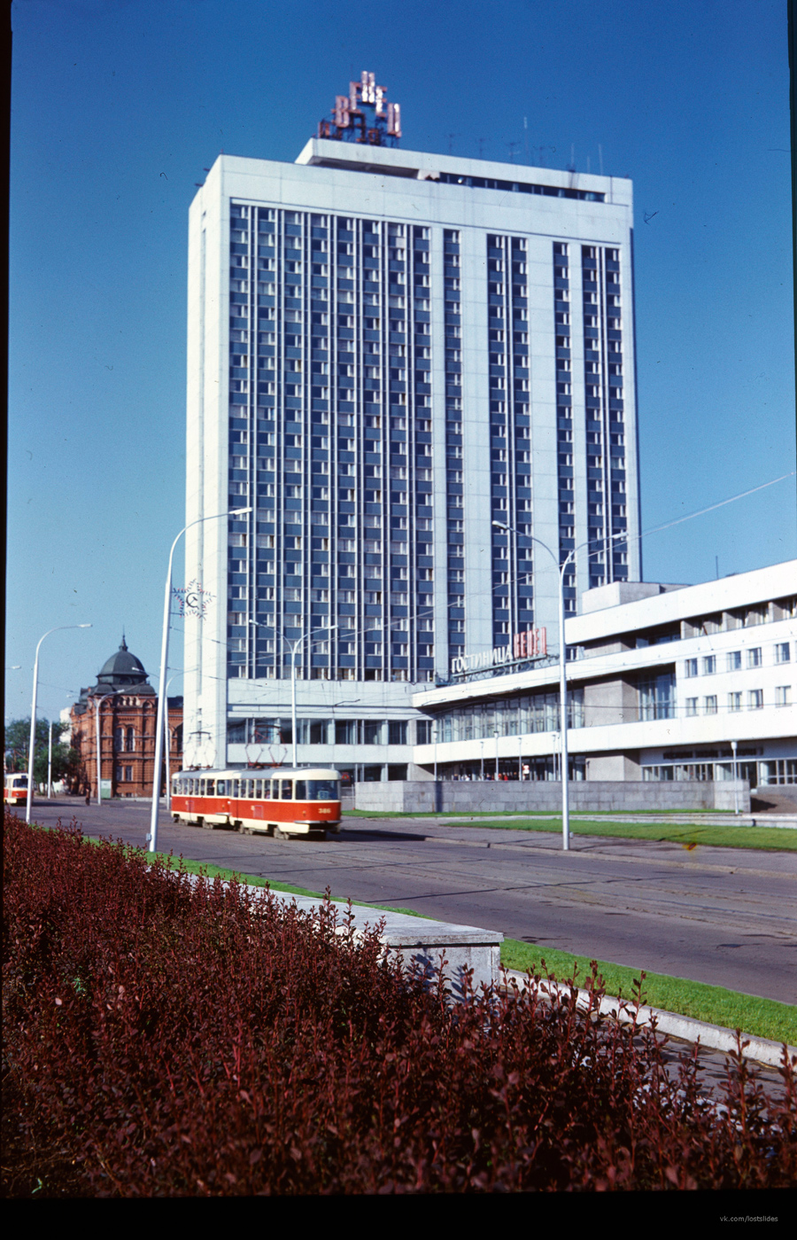 Ulyanovsk, Tatra T3SU (2-door) № 385; Ulyanovsk, Tatra T3SU (2-door) № 386; Ulyanovsk — Historical photos