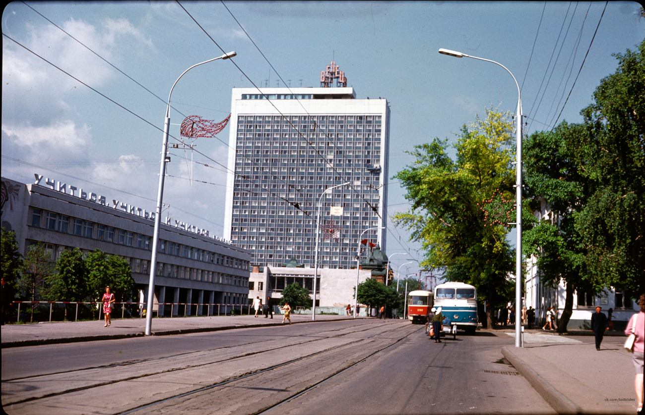 Ulyanovsk, Tatra T3SU (2-door) nr. 390; Ulyanovsk — Historical photos