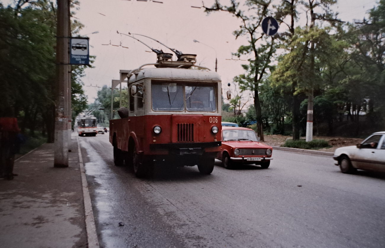 Krim-Obus, TG-5 Nr. 006; Krim-Obus — Historical photos (1959 — 2000)
