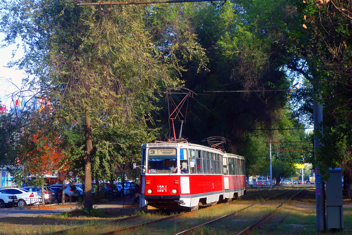 Саратов, 71-605 (КТМ-5М3) № 1304