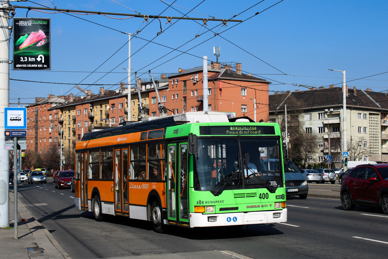 Будапешт, Ikarus 411T № 400