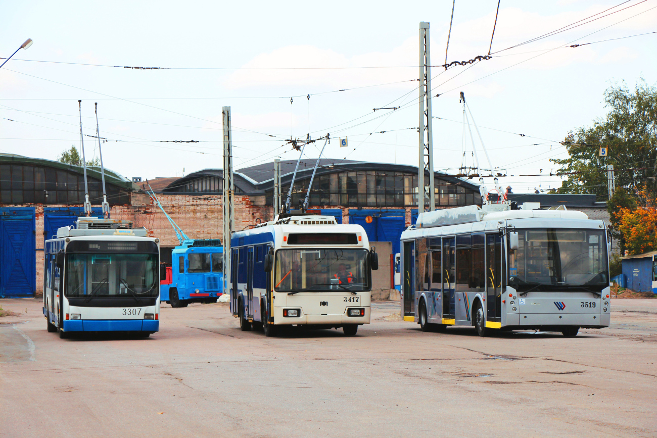 Sankt-Peterburg, VMZ-5298.01 (VMZ-463) № 3307; Sankt-Peterburg, BKM 321 № 3417; Sankt-Peterburg, Trolza-5265.00 “Megapolis” № 3519; Sankt-Peterburg — Trolleybus depots