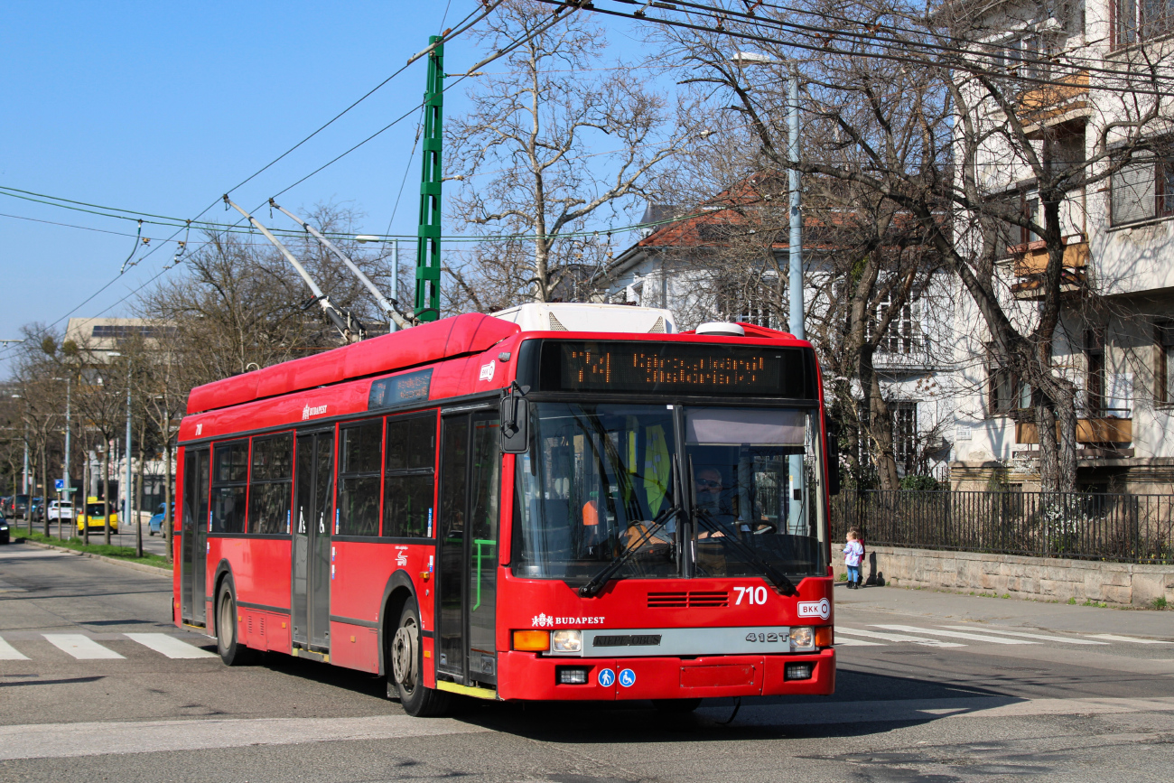 Будапешт, Ikarus 412.81 № 710