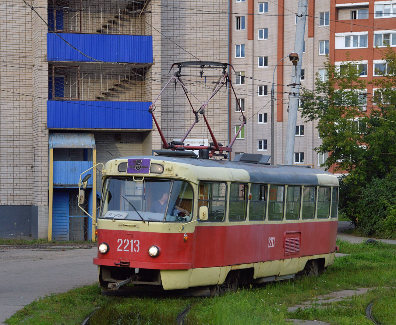 Iževska, Tatra T3SU (2-door) № 2213