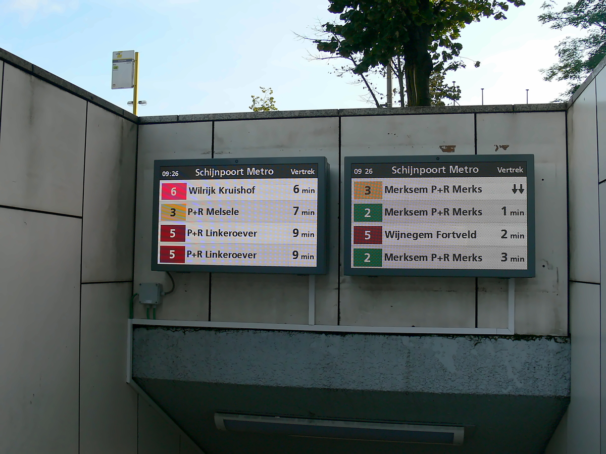 Antwerpen — Stations